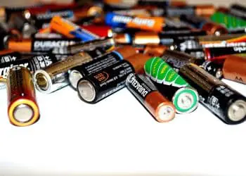 How To Clean Leaked Batteries